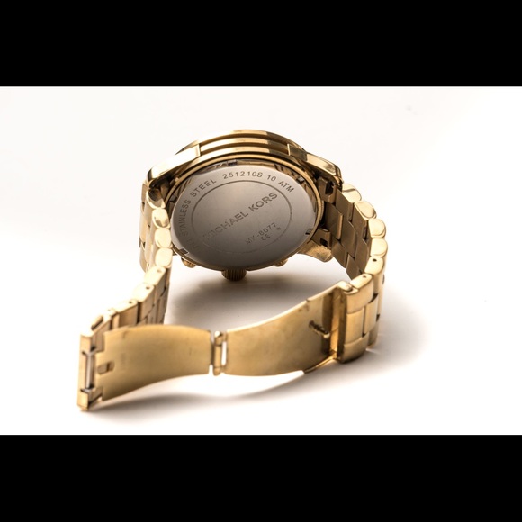 Michael Kors watch - Picture 4 of 5